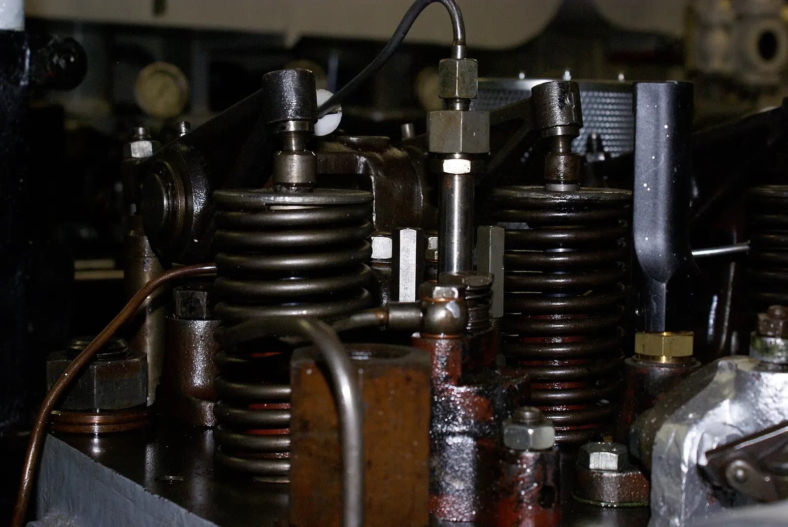 Valve gear on a large industrial engine